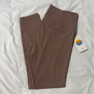 Vuori BlissBlend Legging in Almond Brown